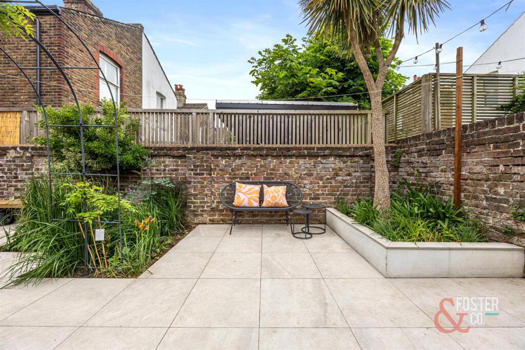 Prinsep Road, 28-033.jpg