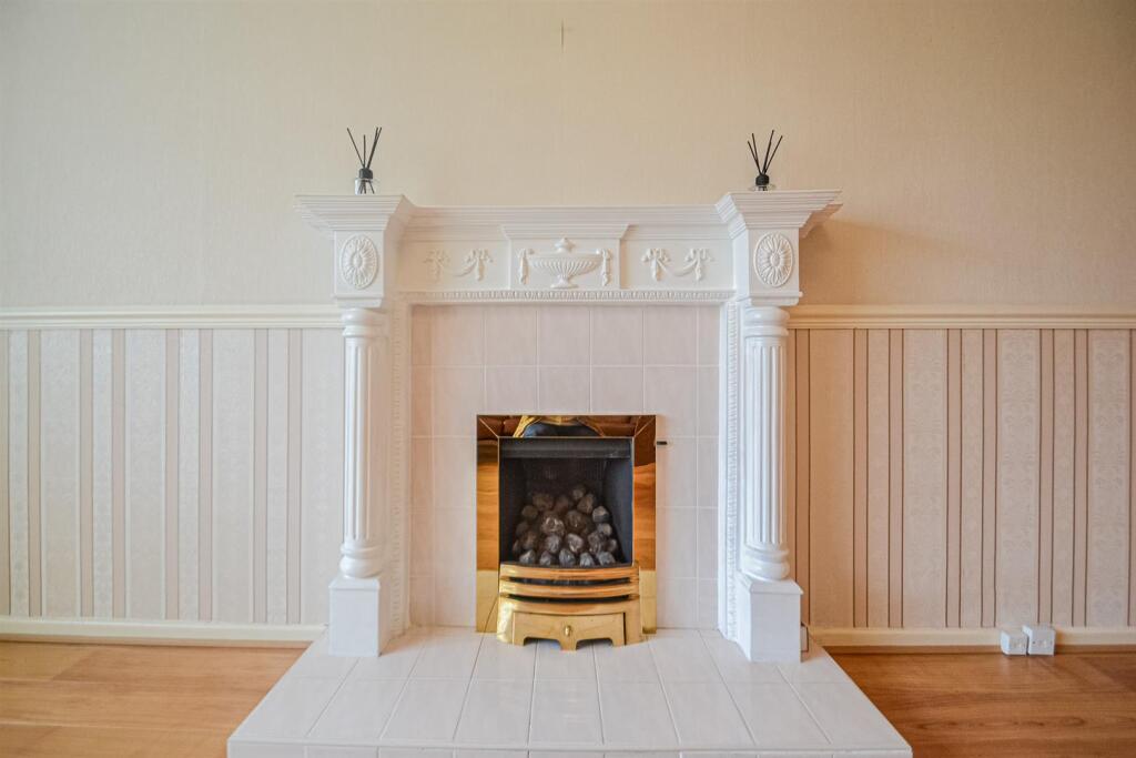 Feature Fireplace 3