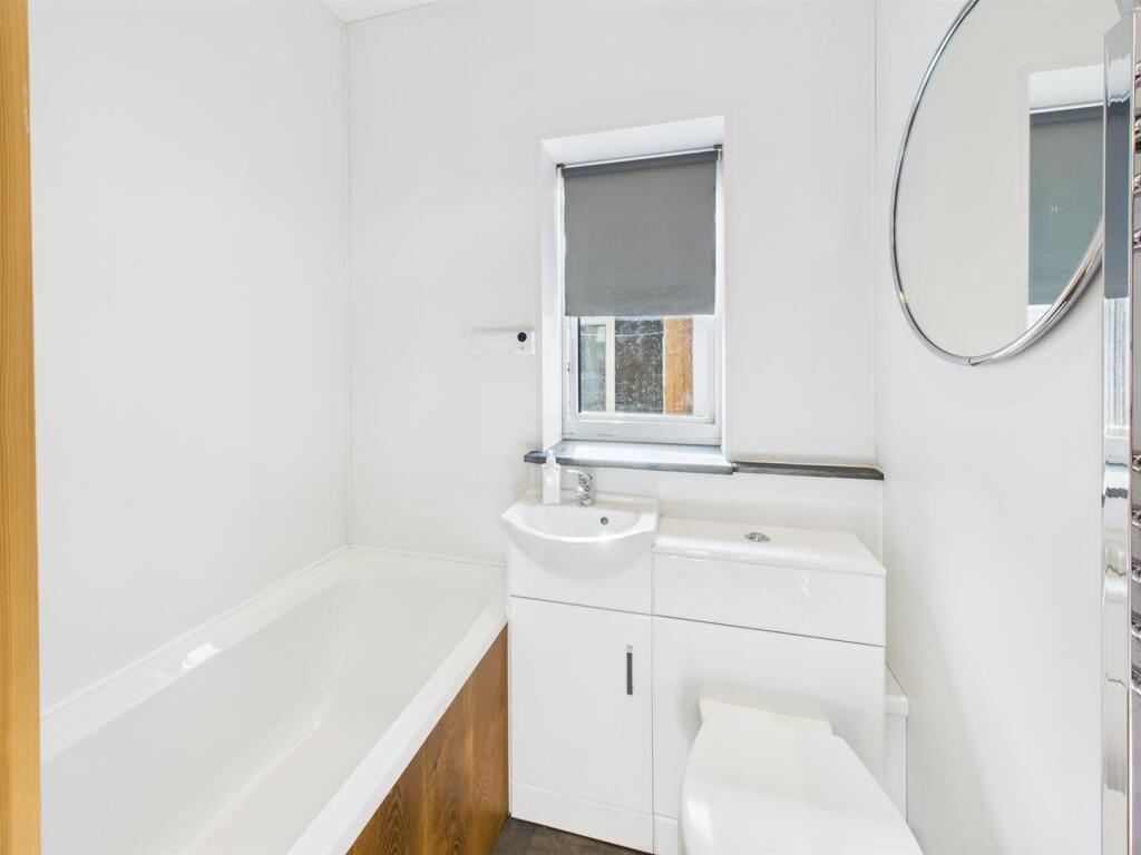 Annex bathroom