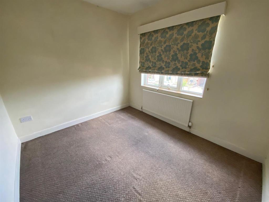 bedroom 3.jpg