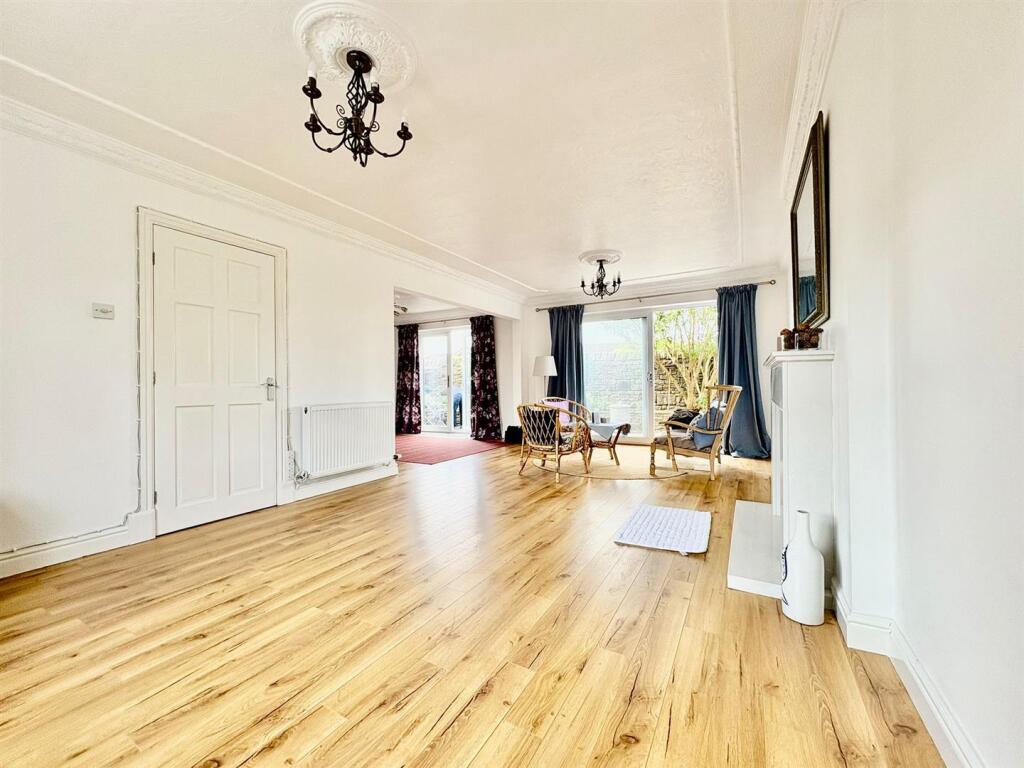 PHOTO-2025-05-07-13-19-58 4.jpg