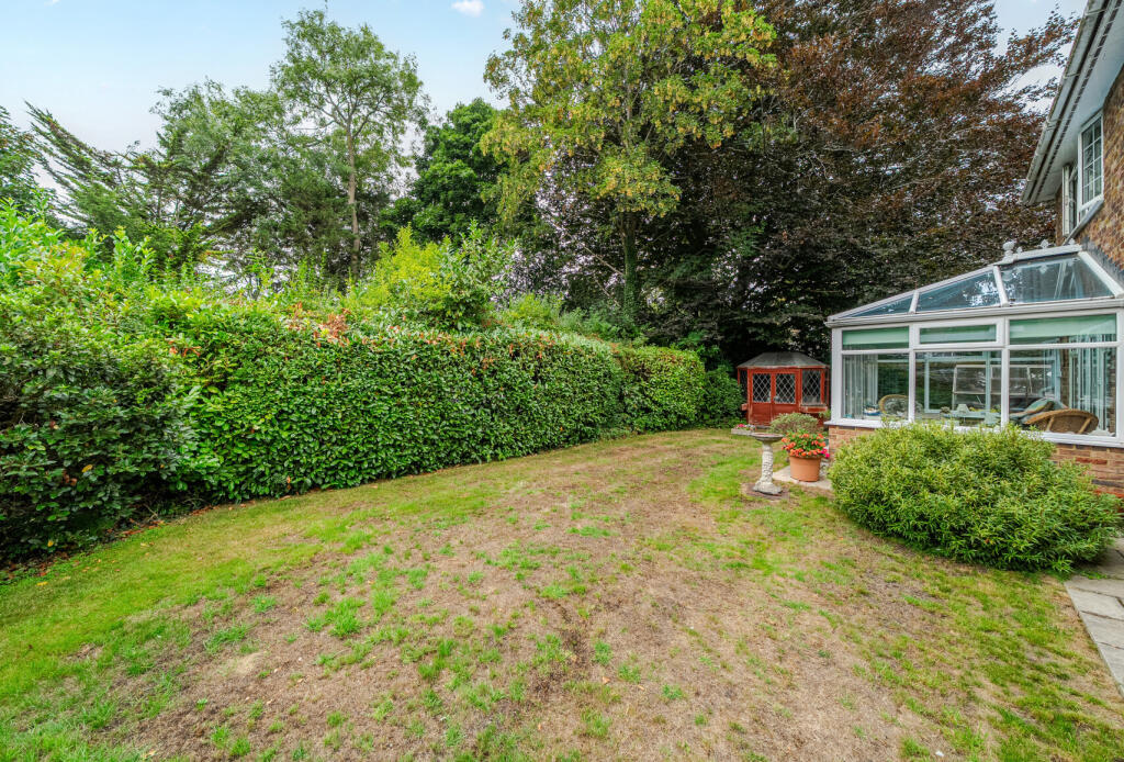 1334454-7-689c81f...