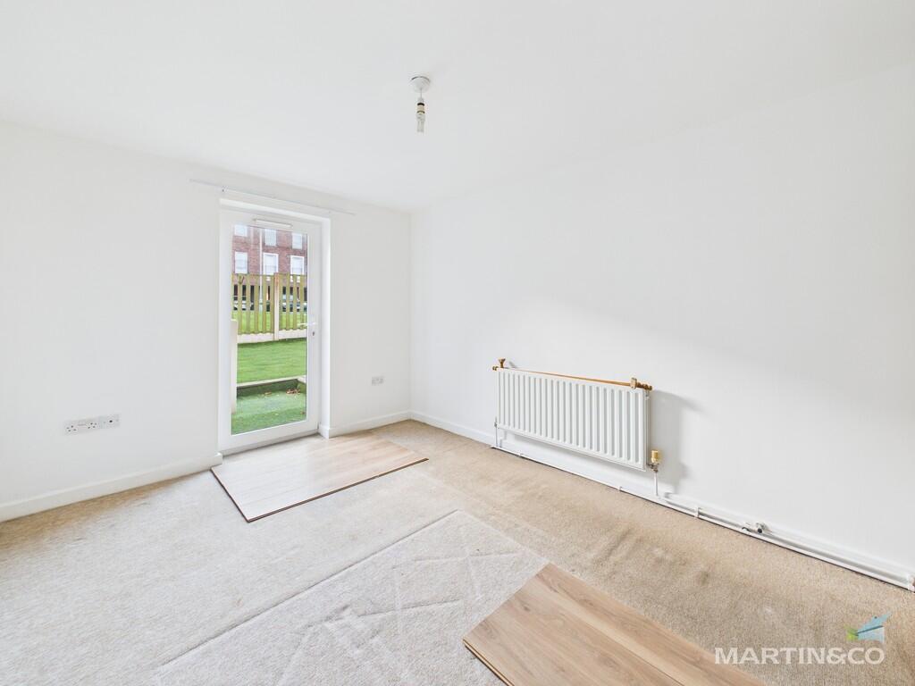 CAM03111G0-PR0424...