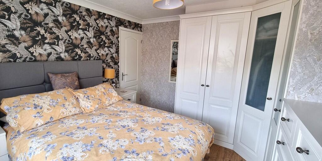bed 1