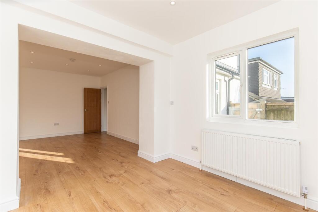 Living / Dining Room