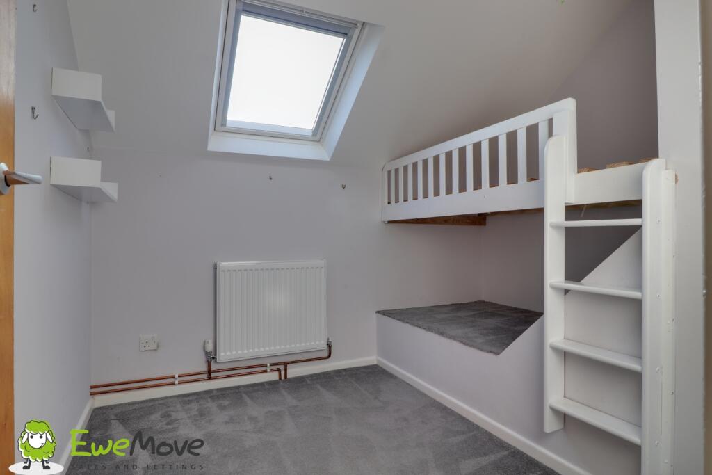 Bedroom 3 at Hawthorn Close by Ben Brind EweMove S