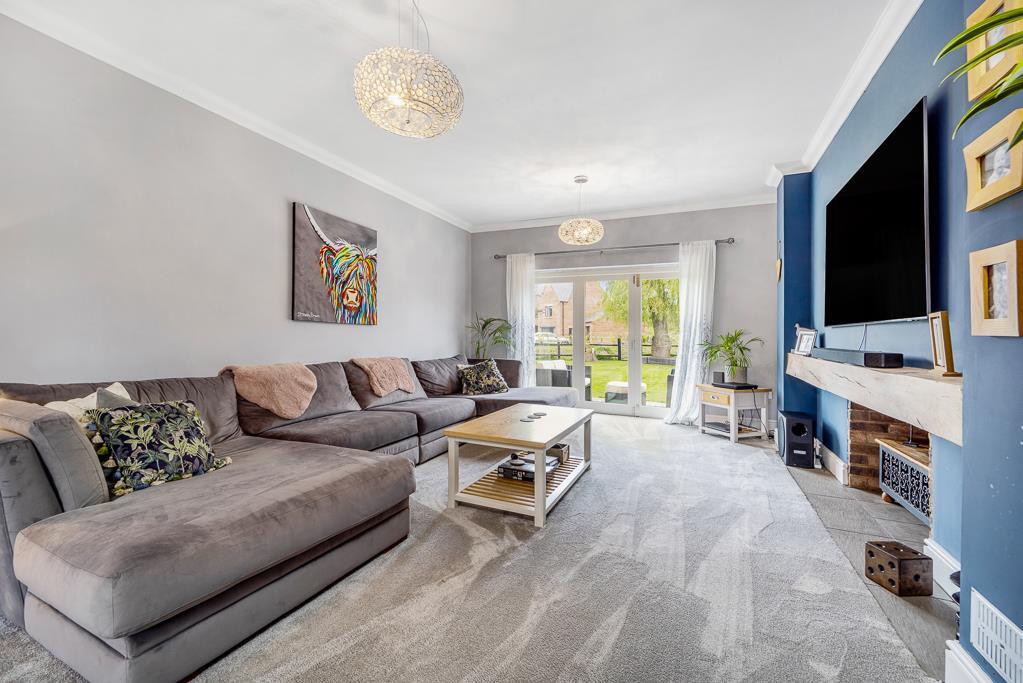 4 Wardentree Lane (Pinchbeck)-51.jpg