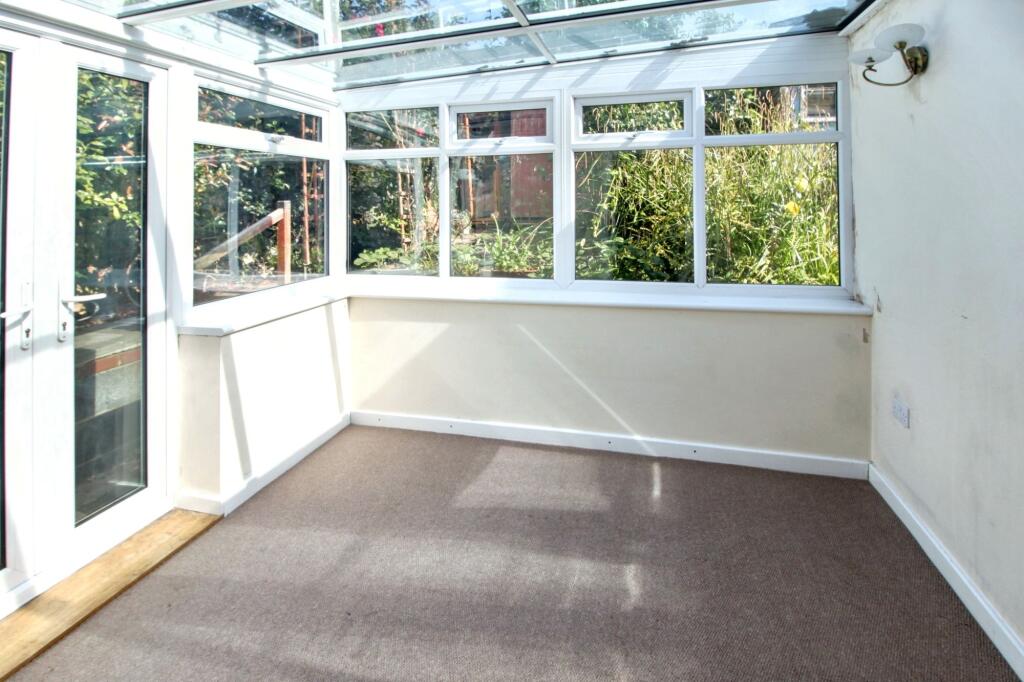 12 Hectorage Road, Tonbridge, Kent TN9 2DP