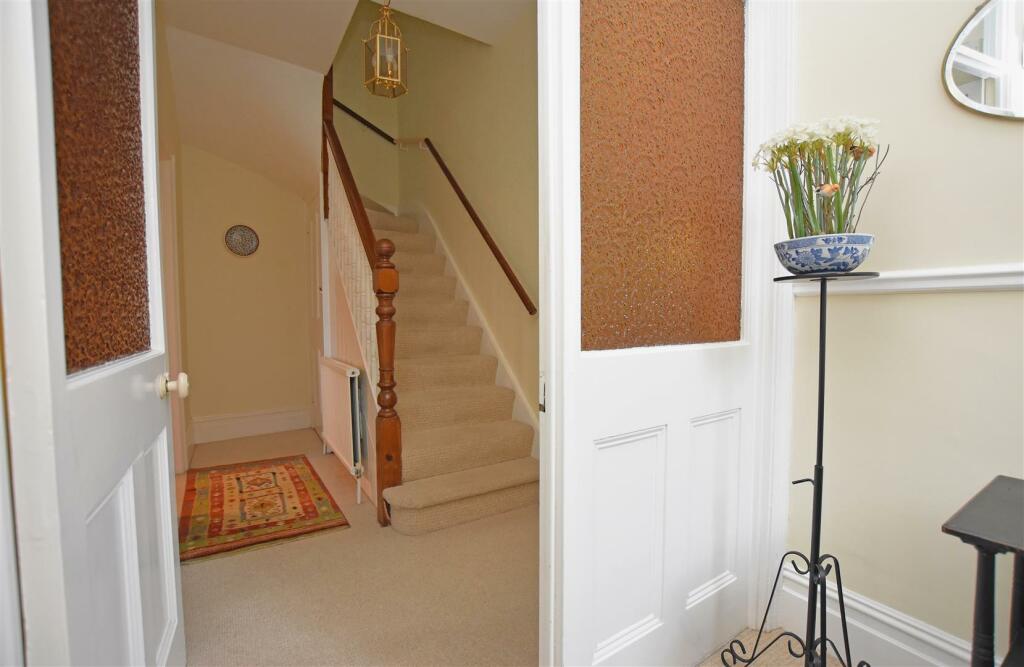 Entrance Hall.JPG