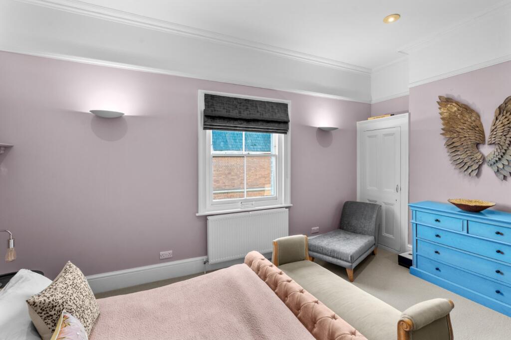 Creffield House, 2a Oxford Road, Lexden, Colchester, CO3