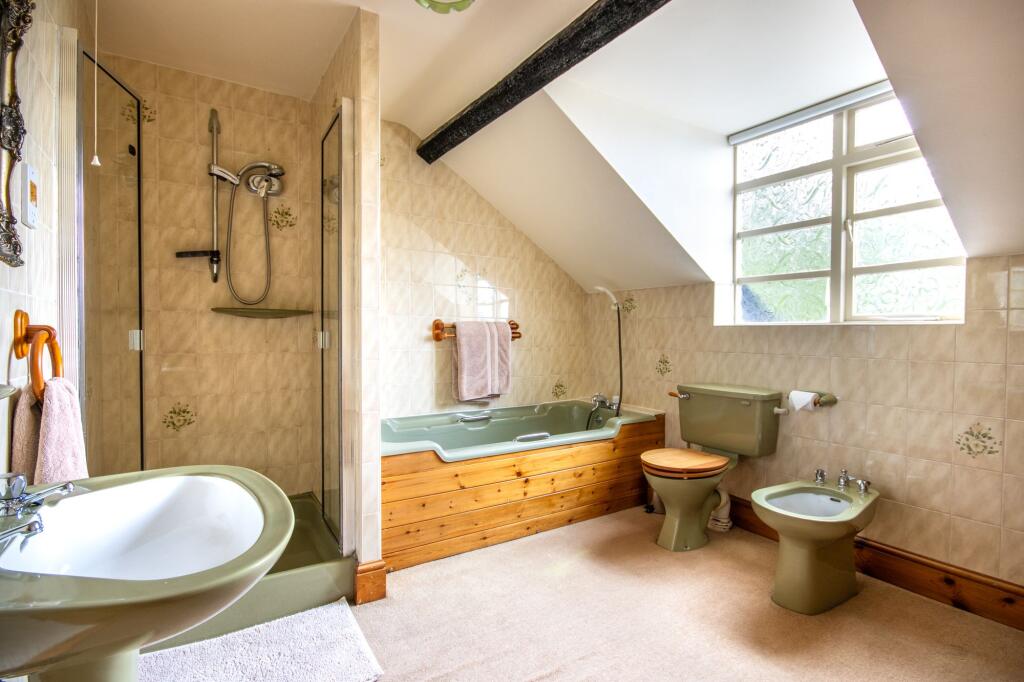 Annex Bathroom