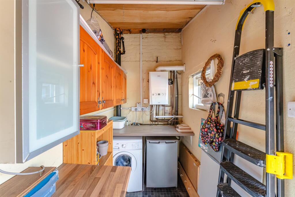 21 Regent Street, Moulton-4.jpg