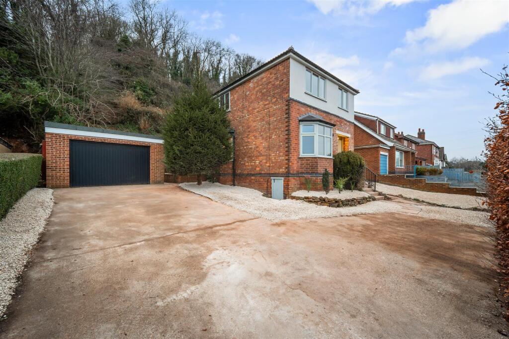 176 Nottingham Rd Burton Joyce Nottingham NG14 5BD