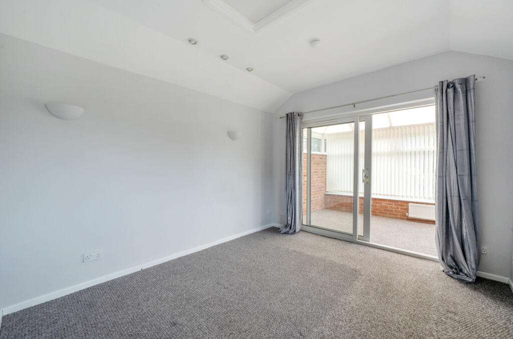 1305048-8-6841d46...