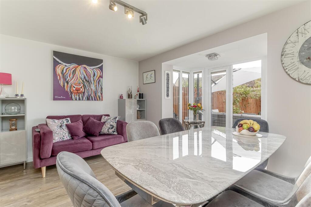 Dining Kitchen - D.jpg