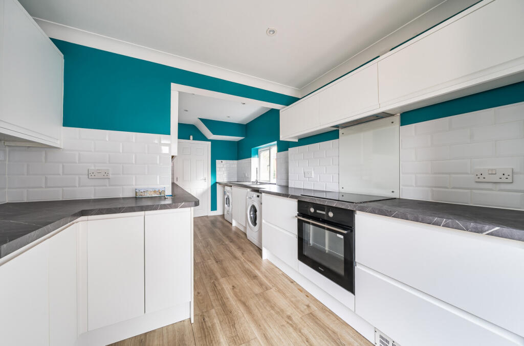 1371783-21-69134c...