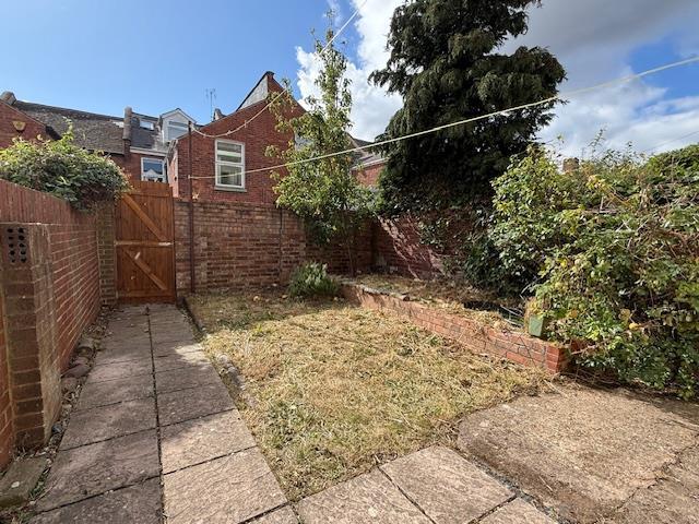 10 St Johns Road - 20.jpg