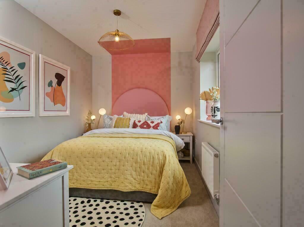 Show home imagery