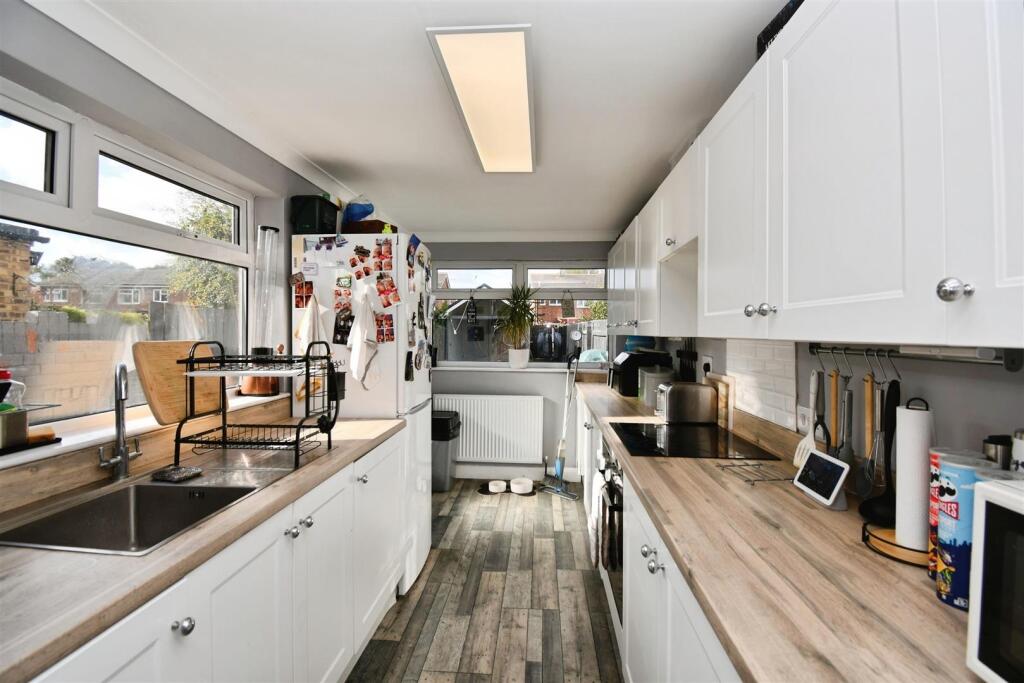 286c8286-U 20 20 2856 29.JPG