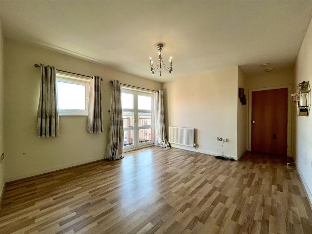 Living Area Aspect 2