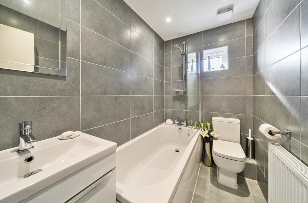 1356839-6-68cd72f...