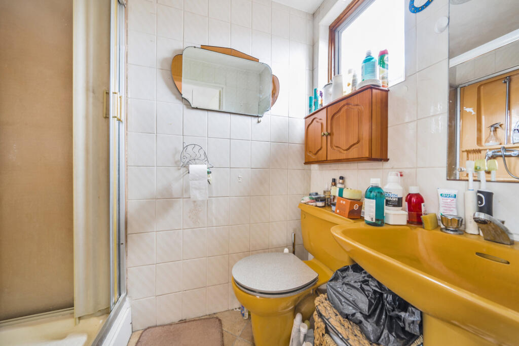 20-1295950-34-682...