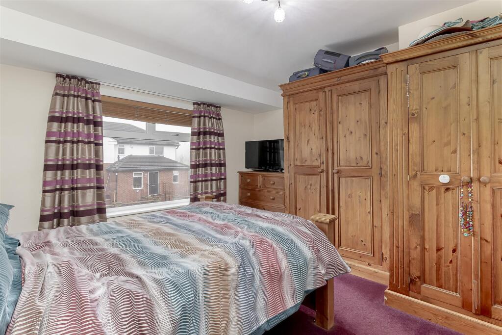 Bedroom 1 - A.jpg