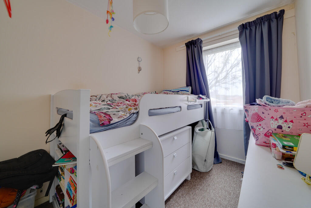 20 Scott Close, R...