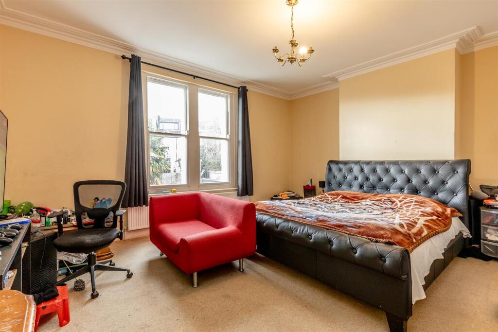 Linden Road, Westbury Park Bed 3.jpg