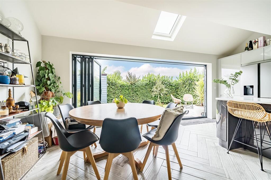 3 Kennel Lane, Paulerspury