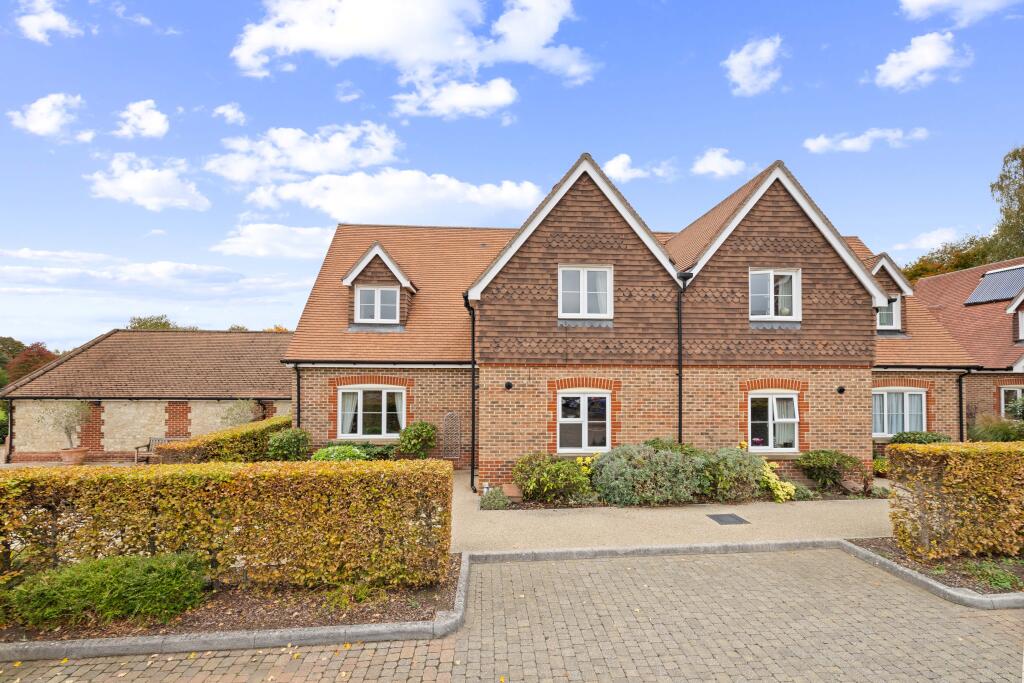 King George's Drive, Bramshott Place, Liphook, Hampshire, GU30