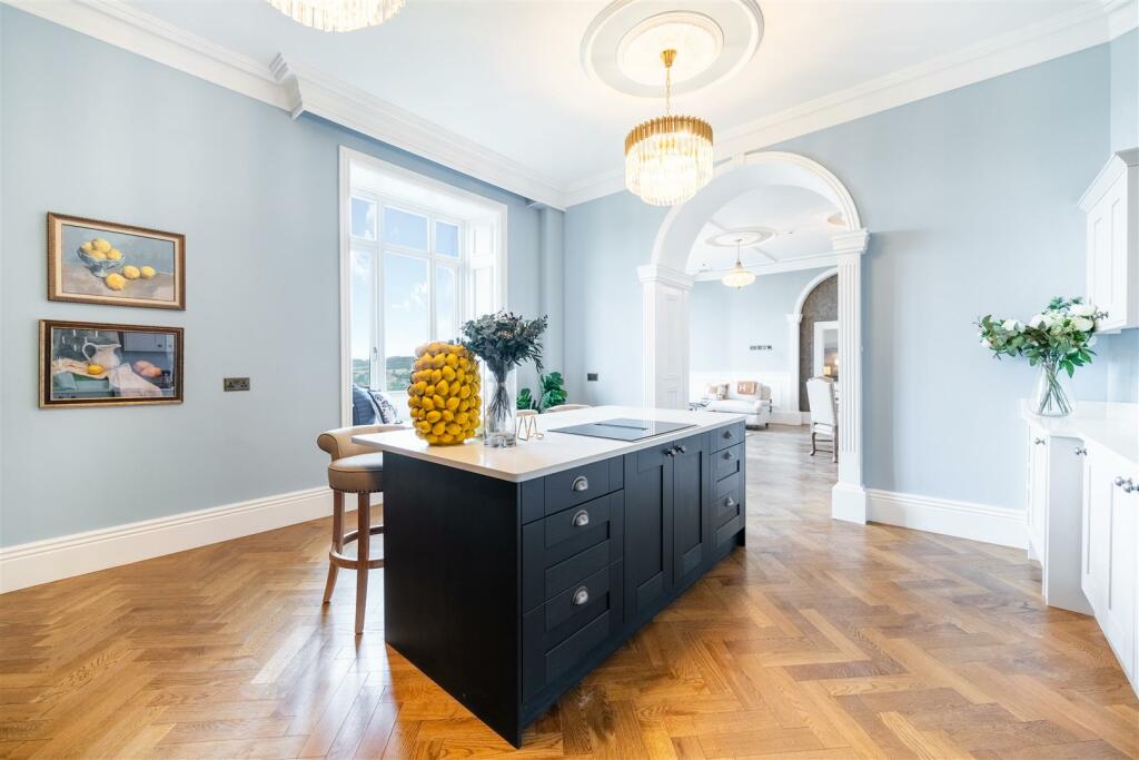 Kitchen-3.jpg