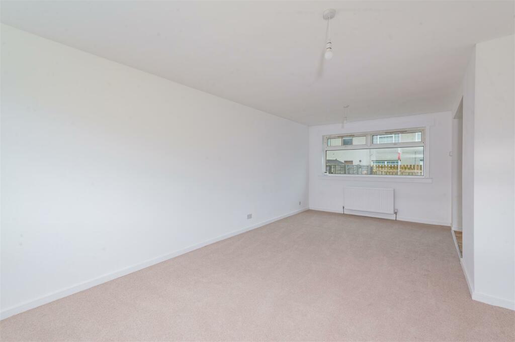 11 Kilmore Terrace Dundee-3.JPG