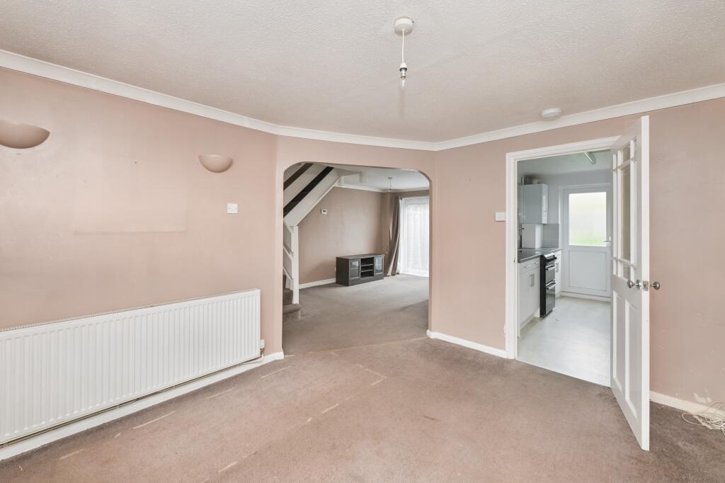 5 Milton Dene, Hemel Hempstead HP2 7PE