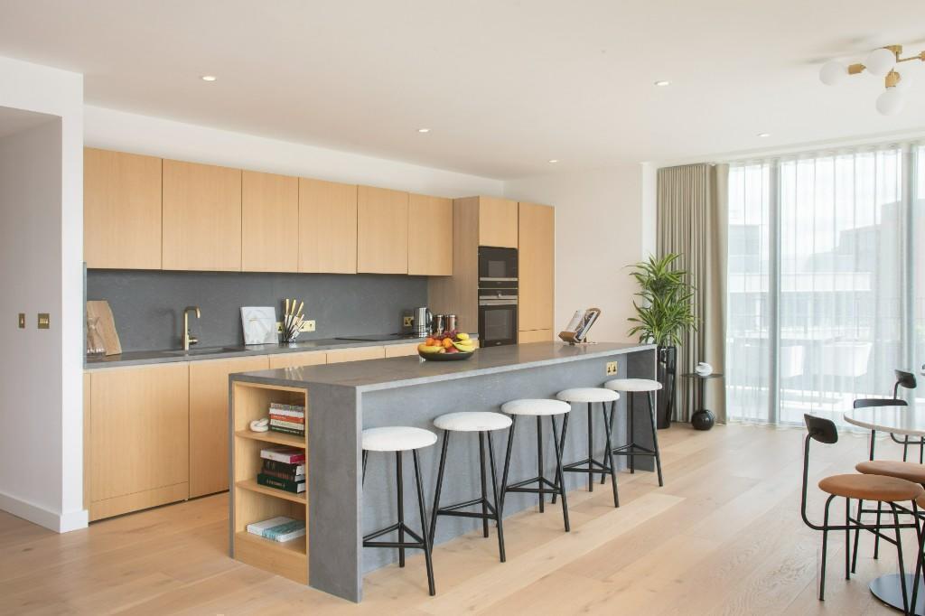 Penthouse Sky Lounge