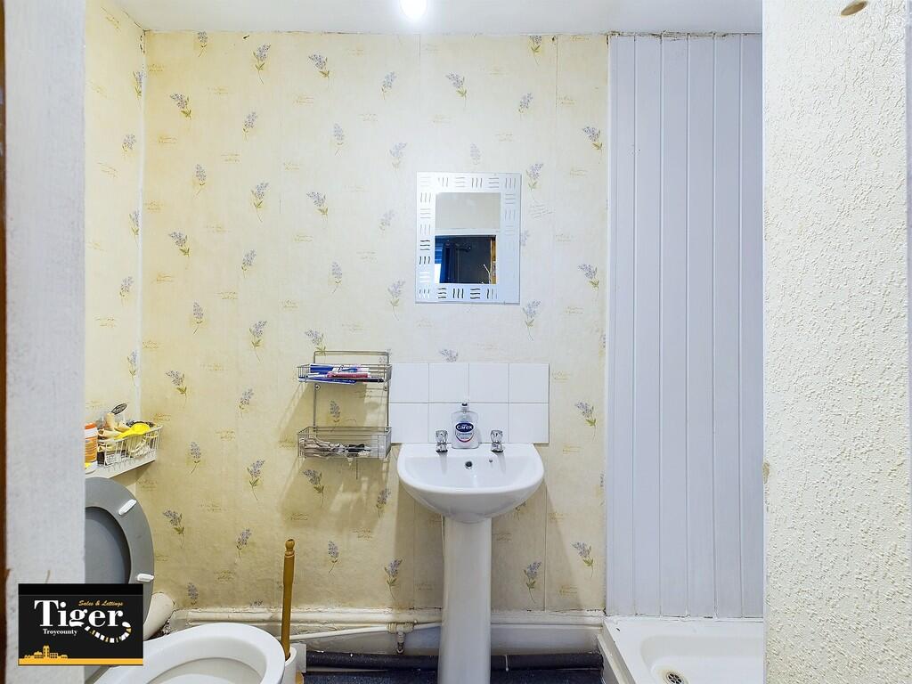 CAM03440G0-PR0256...