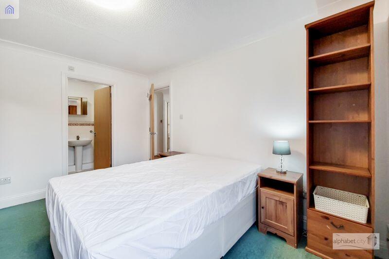 Mater bedroom leading to ensuite show...