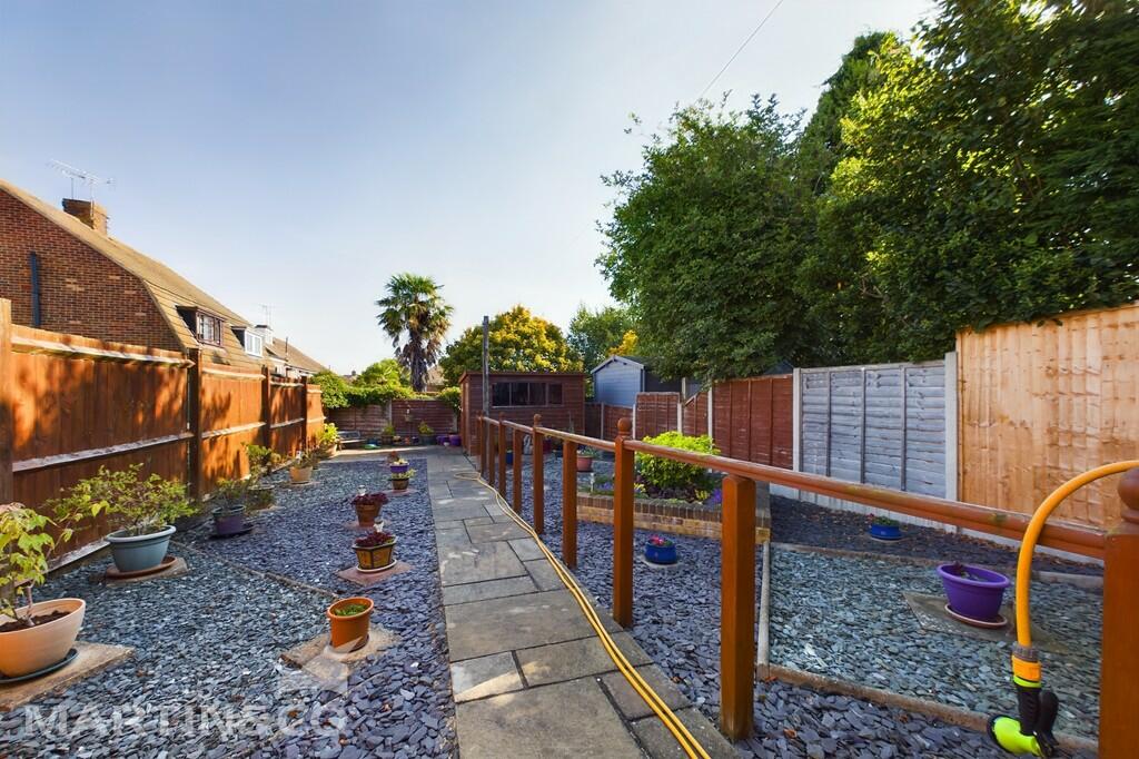 CAM01953G0-PR0065...