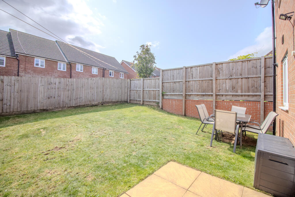 4 Blackthorn Avenue (12 of 23)