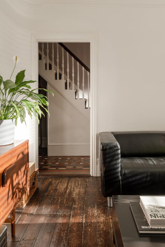 322854 - Tottenhall Road, London N13 - high res...