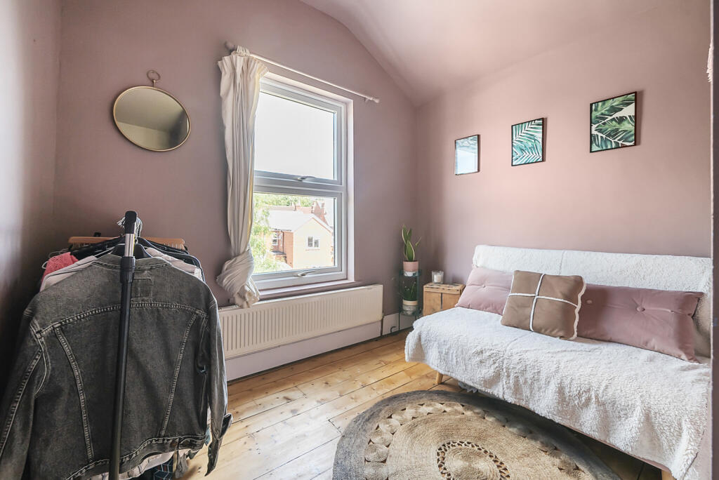 1319607-15-6867e3...