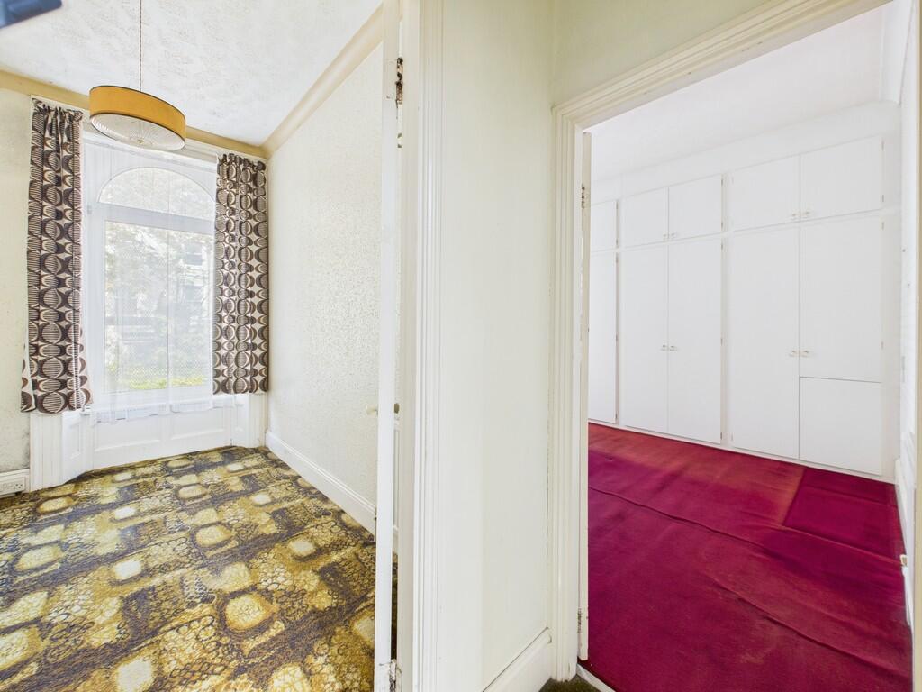 CAM03974G0-PR0215...