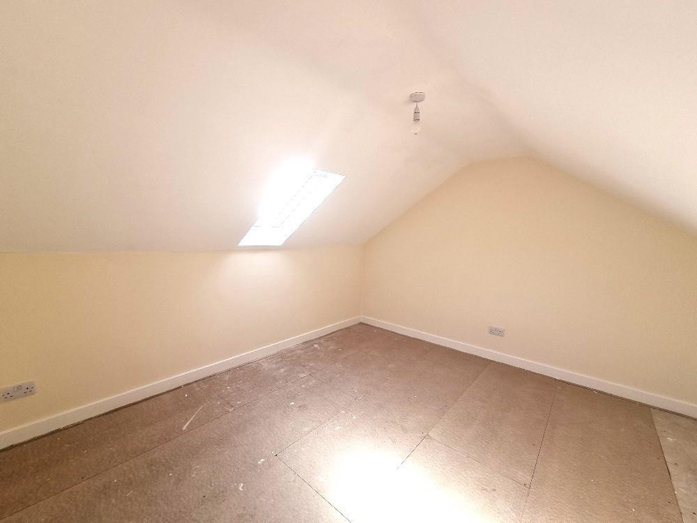 Bedroom One.jpg