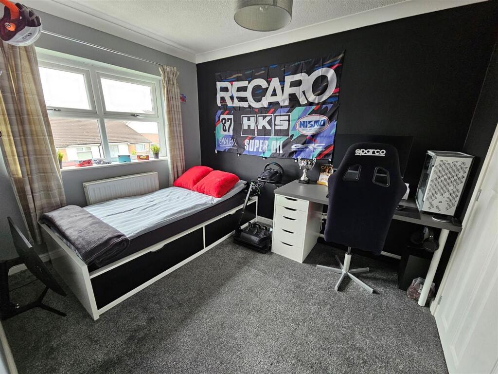 BEDROOM 3