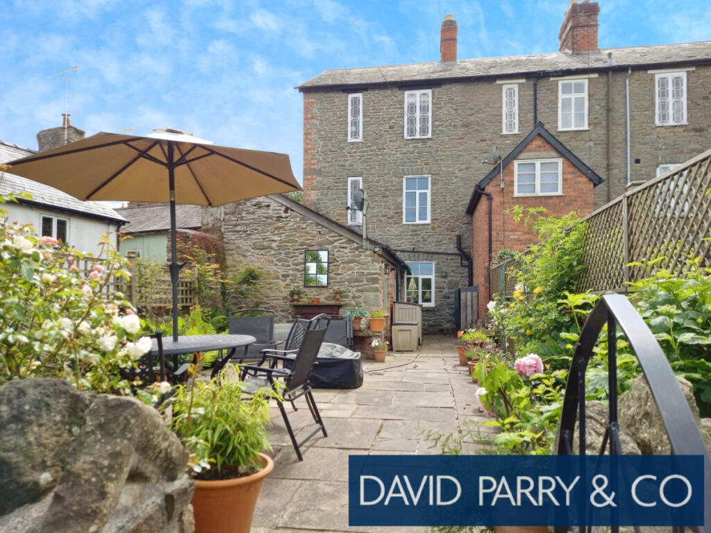 3 Bedroom Town House