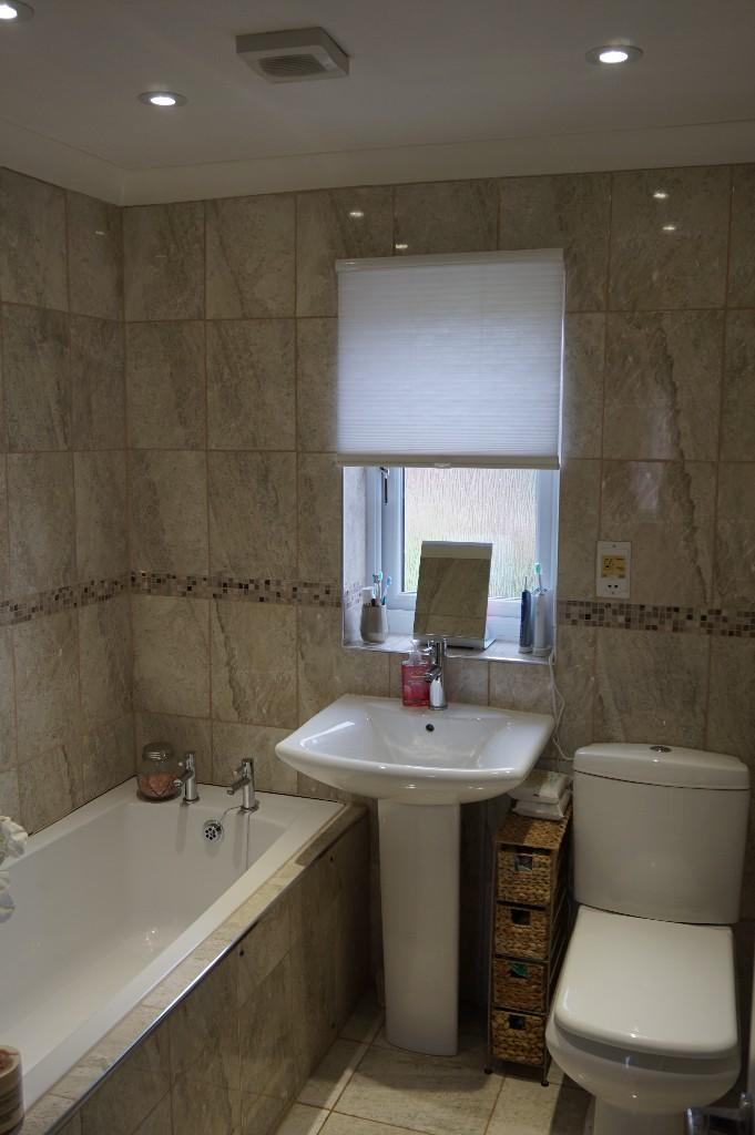 Family Bathroom II