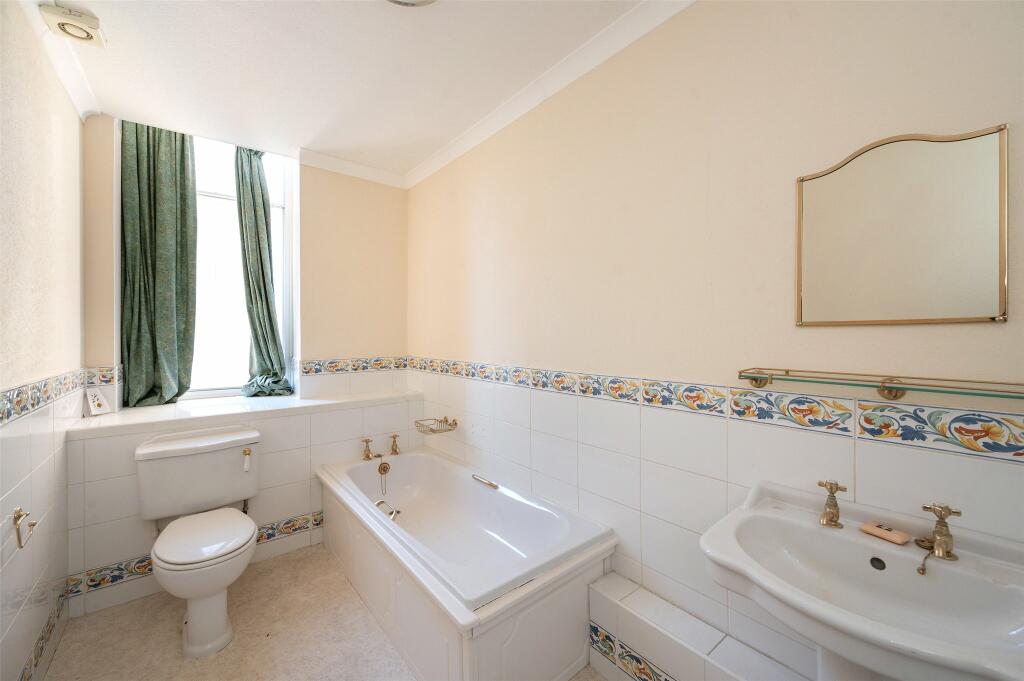 Flat 1