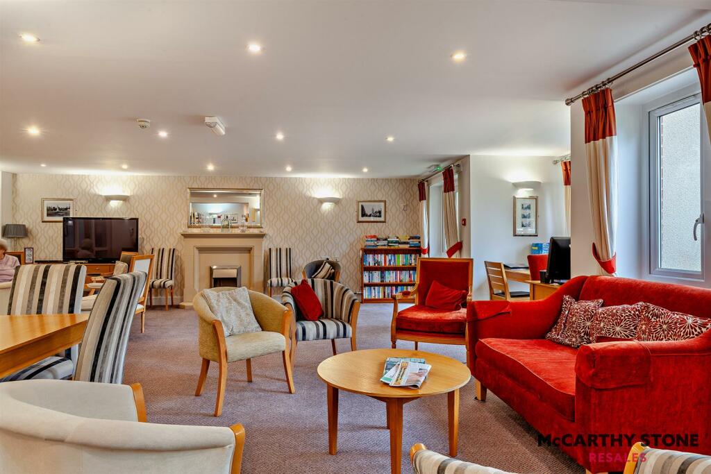 8626432-interior02-800.jpg