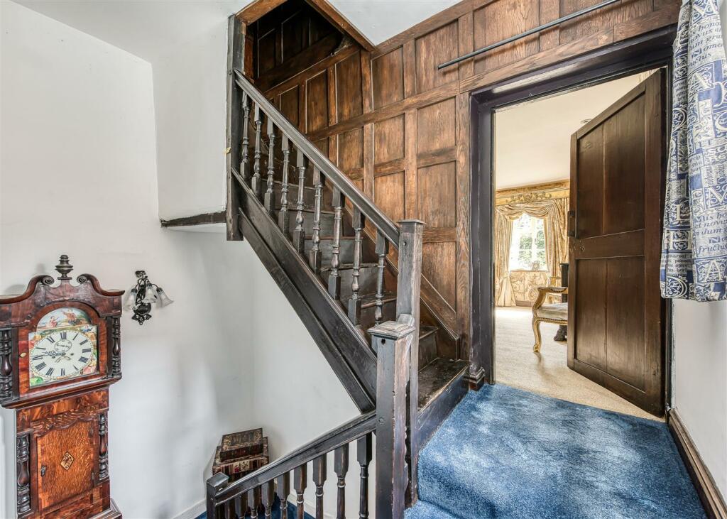48 Dean Street-stairs.jpg