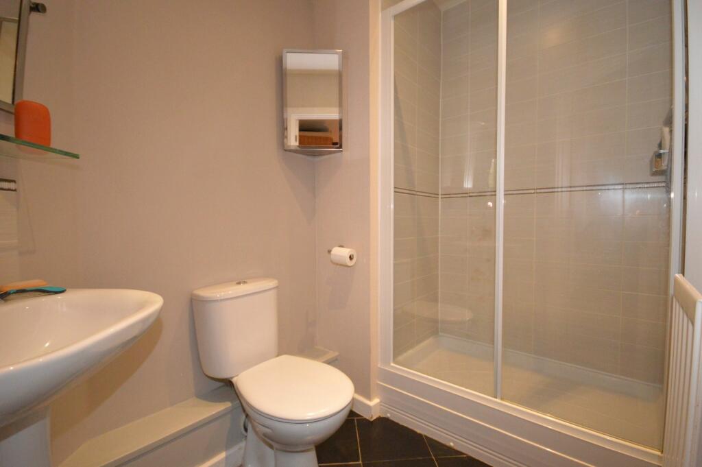 En Suite Shower